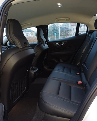 Volvo S60 cena 199714 przebieg: 10, rok produkcji 2024 z Darłowo małe 301